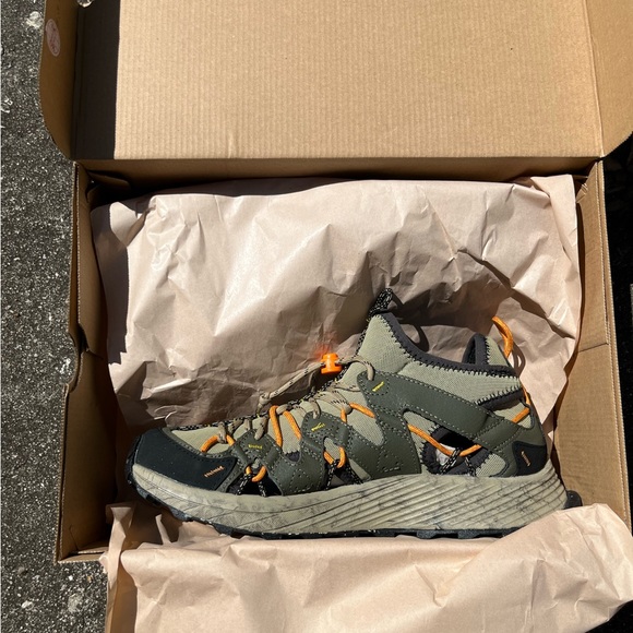 BNWT Merrell Moab Flight Sieve Men’s 9.5 - Picture 2 of 11